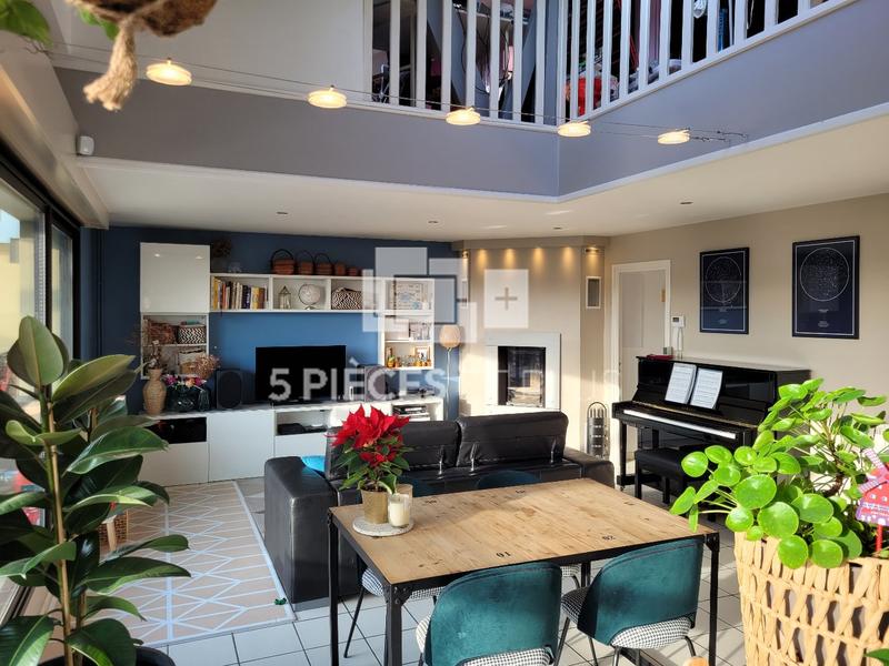 Maison - 112 m² - 5 pièces