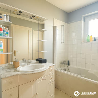 Appartement - 84 m² - 5 pièces