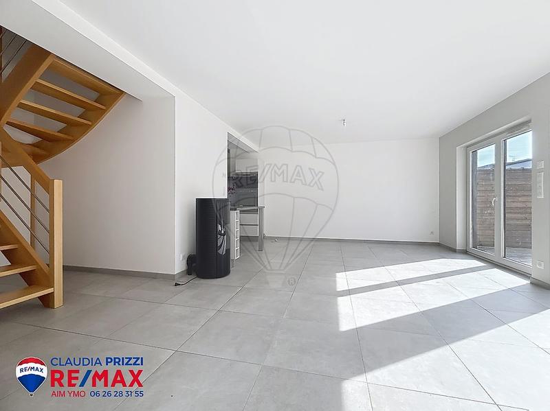 Maison - 92 m² - 4 pièces