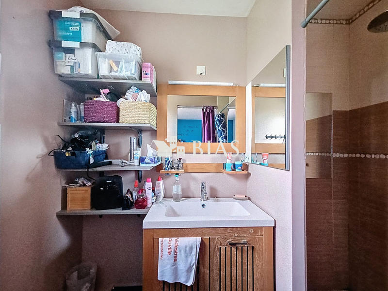 Maison - 102 m² - 5 pièces