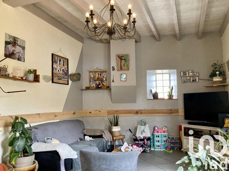 Maison - 310 m² - 11 pièces