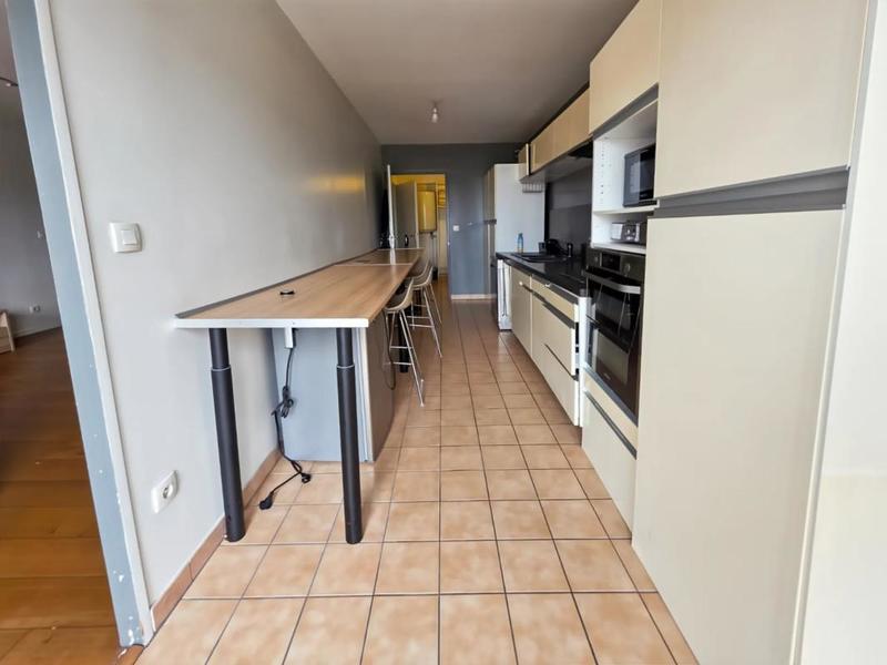 Appartement - 99 m² - 4 pièces
