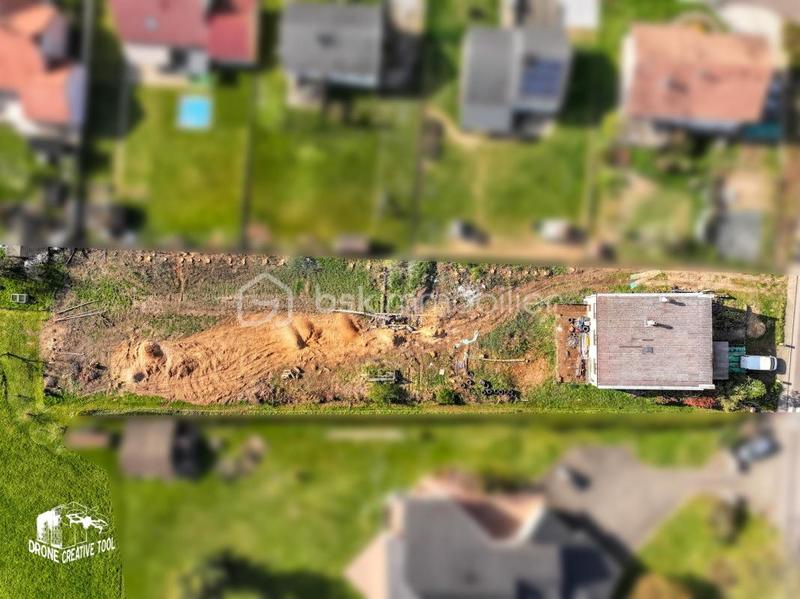 Terrain constructible - 1 300 m²