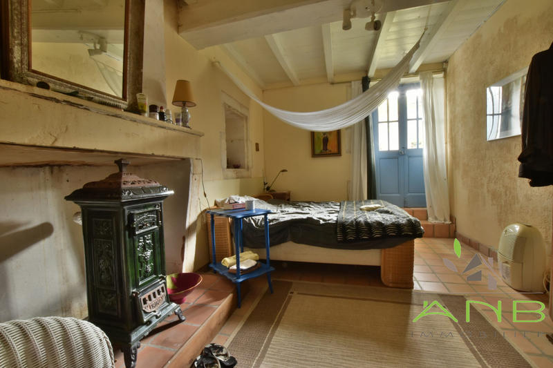 Maison - 254 m² - 10 pièces