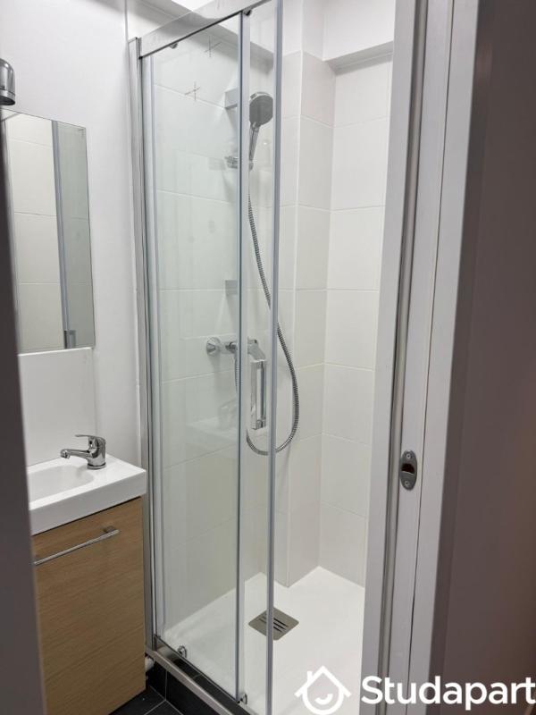 Chambre - 50 m² - 1 pièce