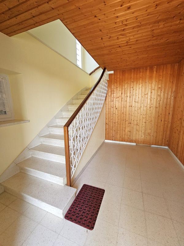 Maison - 229 m² - 8 pièces