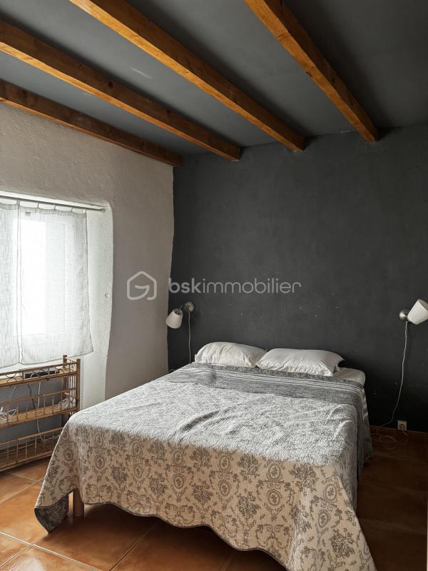 Maison en pierre - 208 m² - 7 pièces