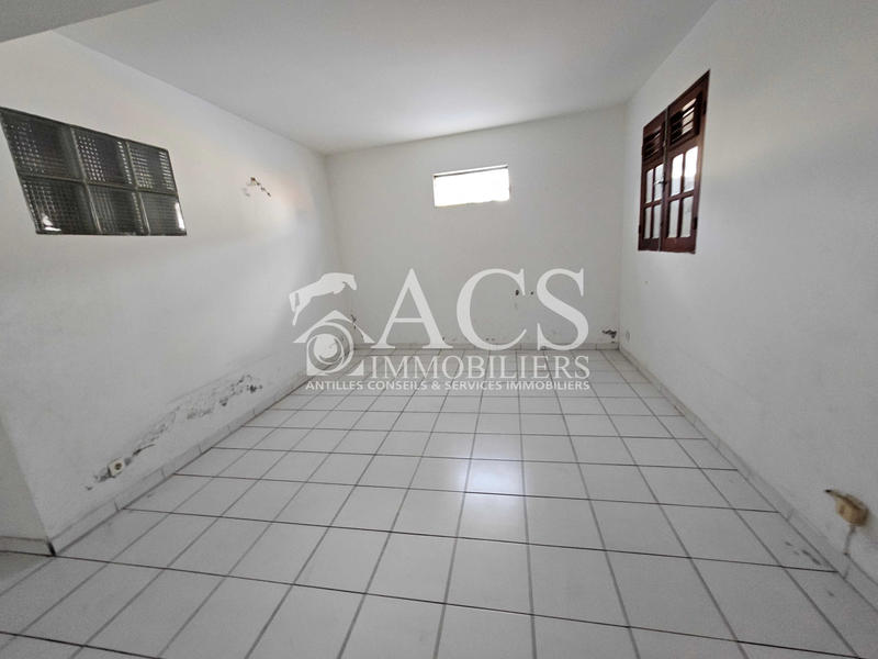 Immeuble - 263 m² - 9 pièces