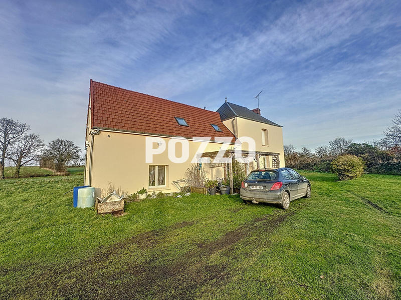 Maison - 305 m² - 13 pièces