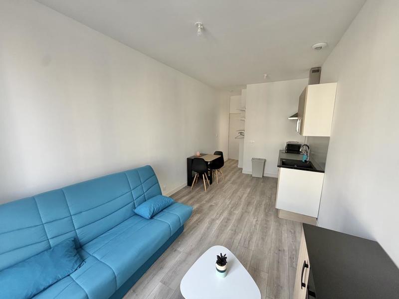 Studio - 30 m² - 1 pièce