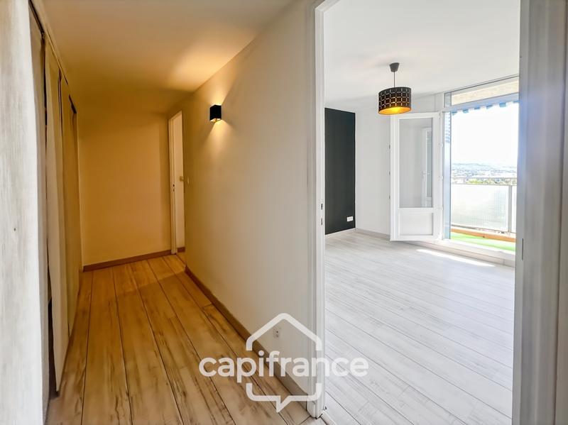 Appartement - 76 m² - 4 pièces