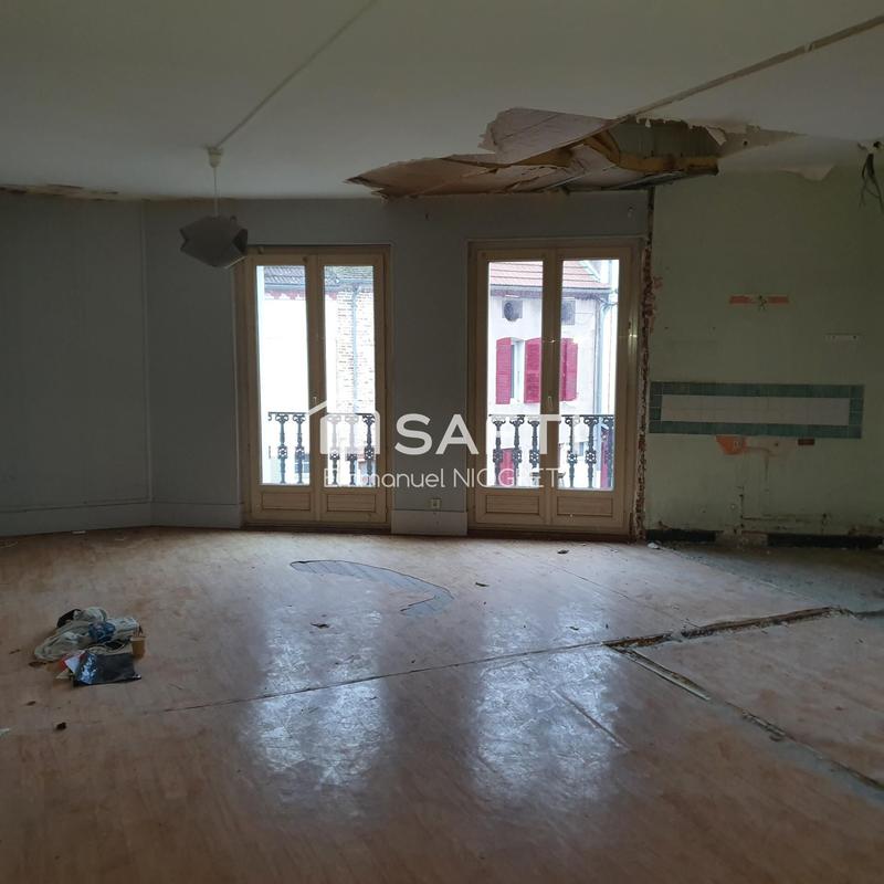 Appartement - 100 m² - 5 pièces