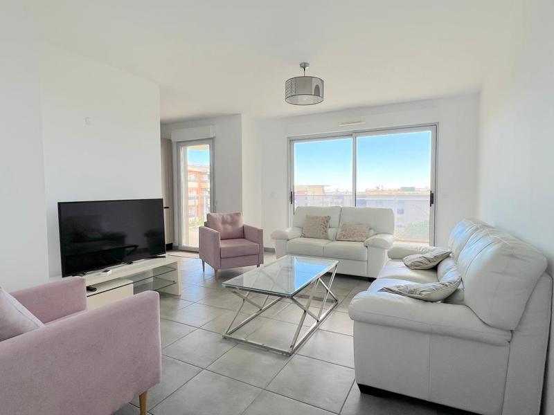 Appartement - 82 m² - 4 pièces