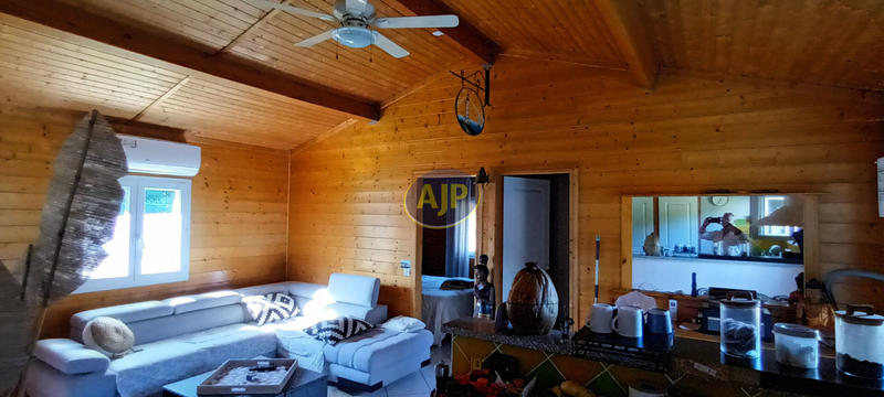 Maison - 60 m² - 4 pièces