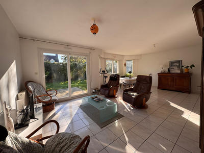 Maison - 125 m² - 5 pièces