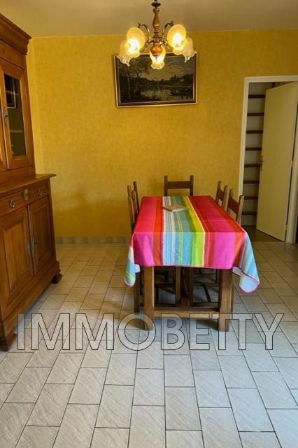 Maison - 180 m² - 7 pièces