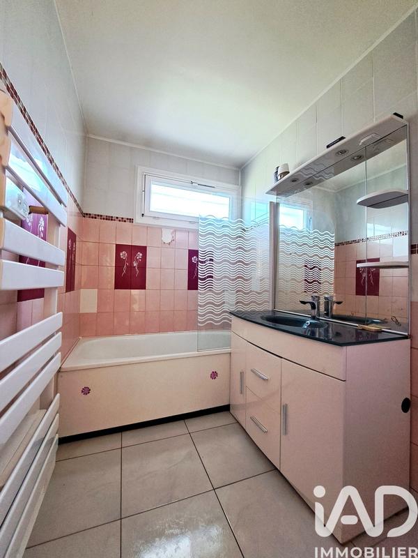 Maison - 128 m² - 7 pièces