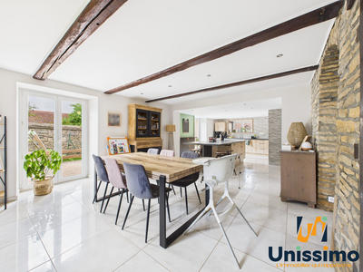 Maison - 170 m² - 7 pièces