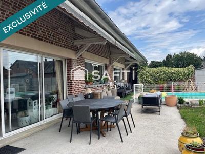 Maison - 201 m² - 9 pièces