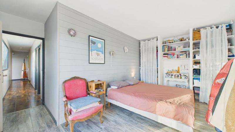 Maison - 168 m² - 7 pièces