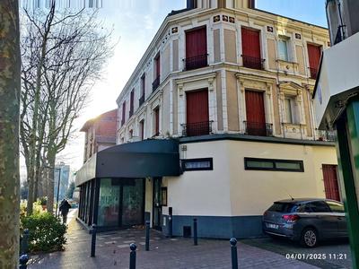 Local commercial - 650 m²