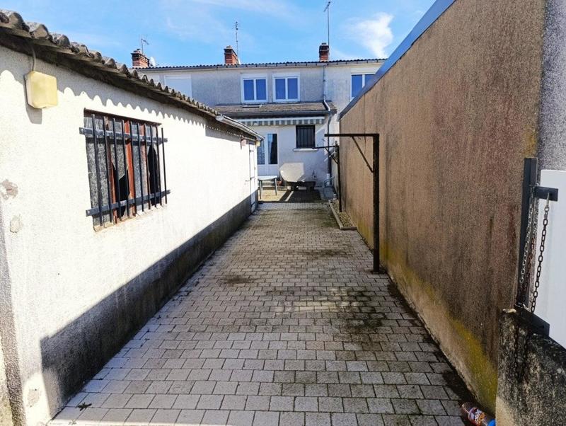 Maison - 85 m² - 4 pièces