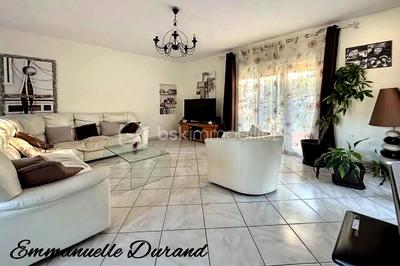 Maison - 170 m² - 7 pièces