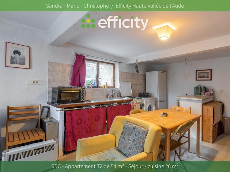 Maison de village - 232 m² - 8 pièces