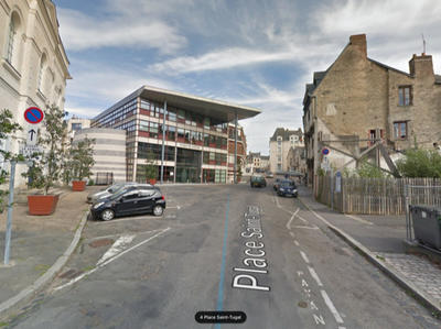 Local commercial - 207 m²