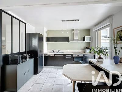 Appartement - 82 m² - 4 pièces