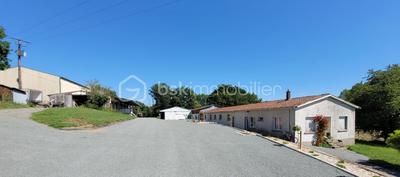 Maison - 150 m² - 8 pièces