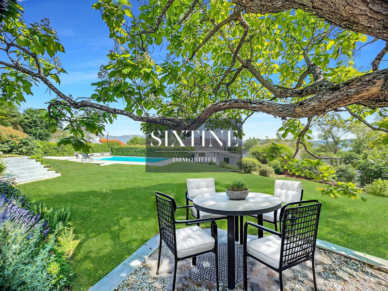 Maison ancienne - 297 m² - 12 pièces