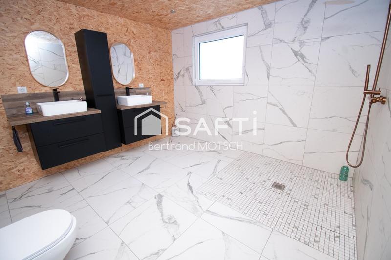 Maison - 115 m² - 6 pièces