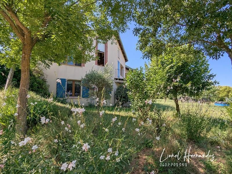 Maison - 136 m² - 5 pièces