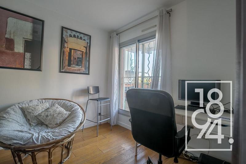 Appartement - 102 m² - 5 pièces