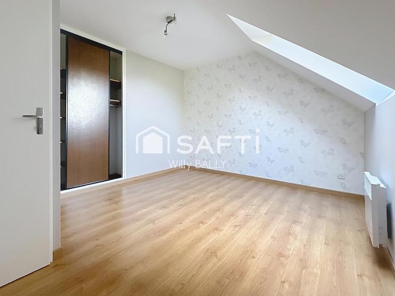 Maison - 90 m² - 5 pièces