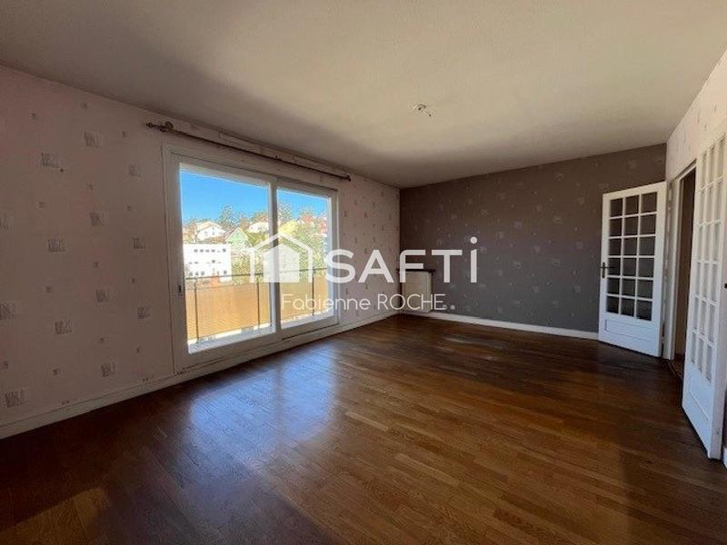 Appartement - 93 m² - 4 pièces