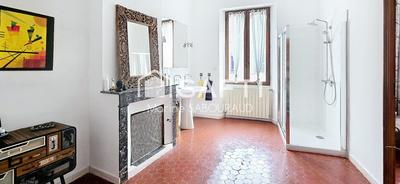 Maison - 190 m² - 5 pièces