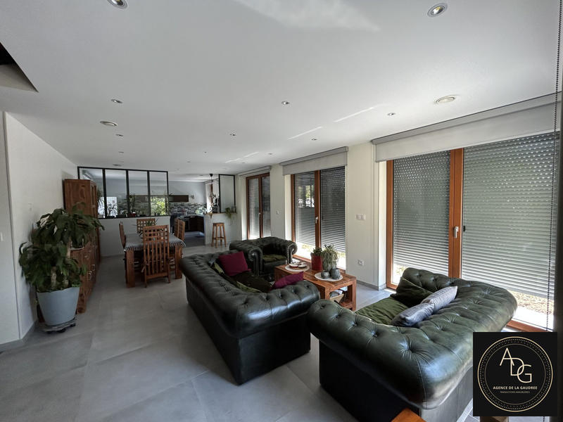 Maison contemporaine - 150 m² - 6 pièces