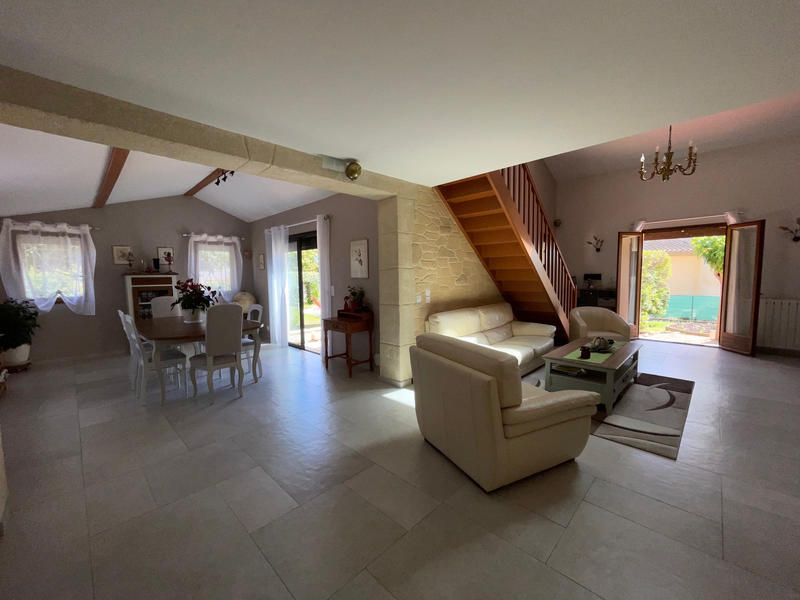 Villa - 160 m² - 7 pièces