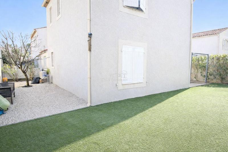 Maison - 81 m² - 4 pièces