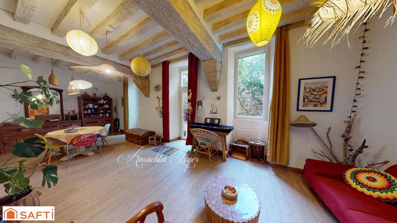 Maison de village - 120 m² - 6 pièces