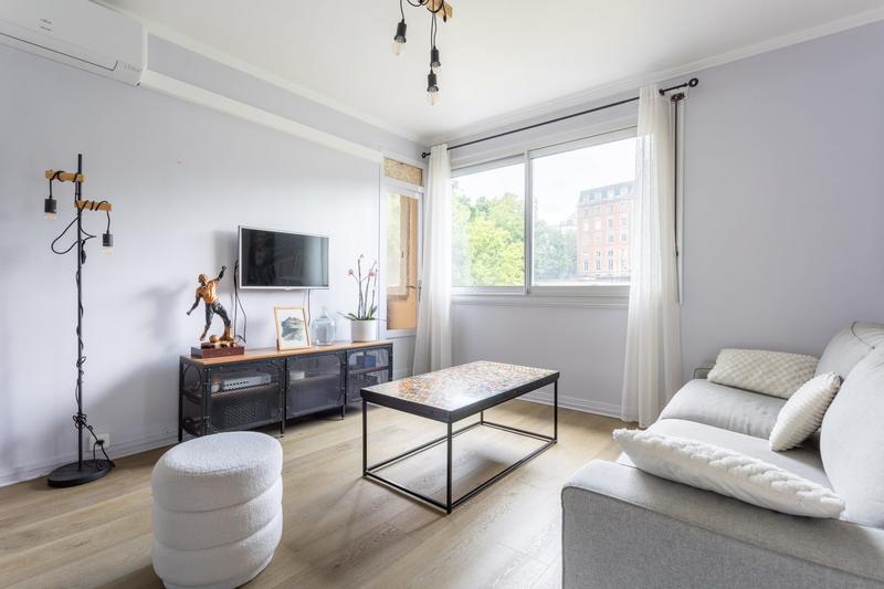 Appartement - 79 m² - 4 pièces