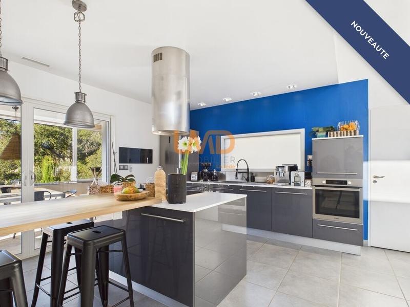 Propriété - 139 m² - 5 pièces