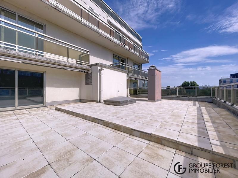 Appartement - 107 m² - 4 pièces