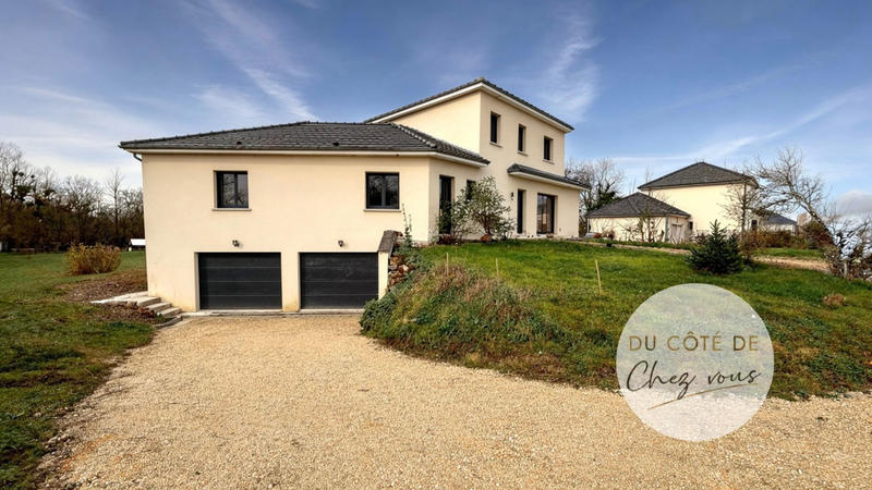 Maison d'architecte - 203 m² - 7 pièces