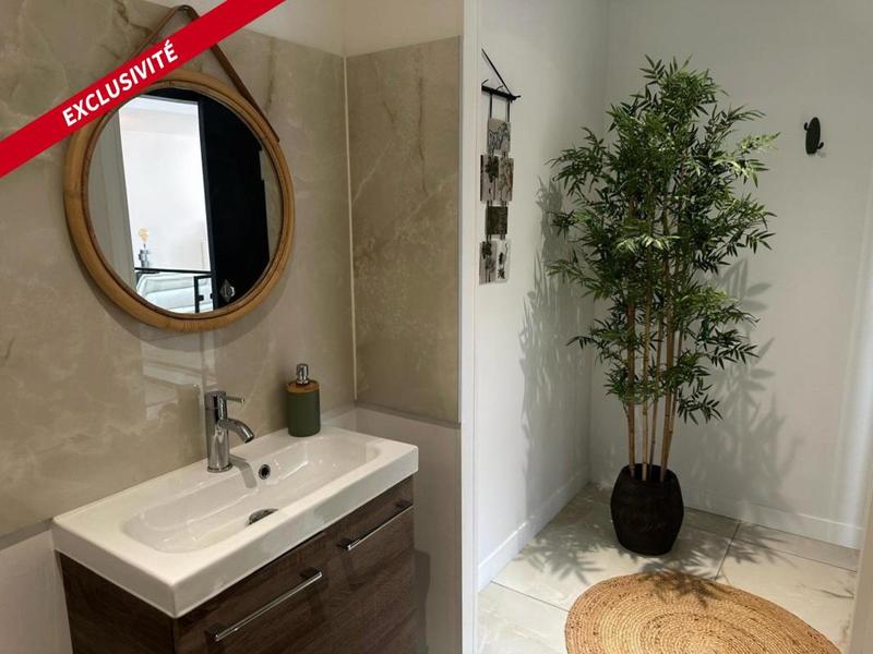 Maison - 230 m² - 3 pièces