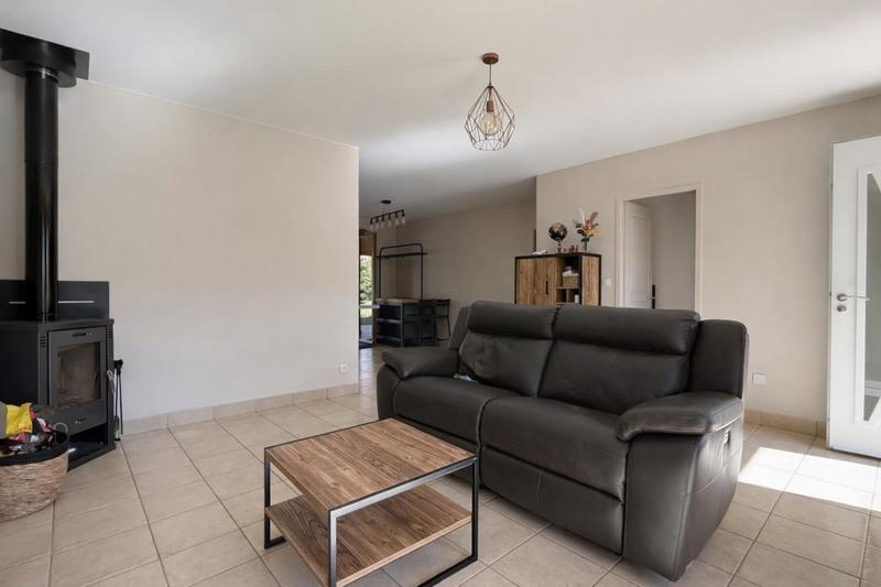 Maison - 110 m² - 6 pièces