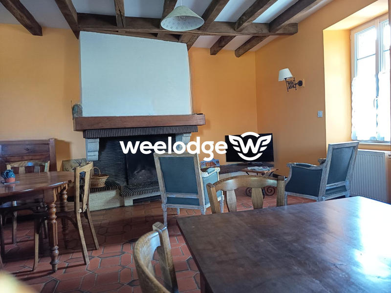 Maison - 392 m² - 15 pièces