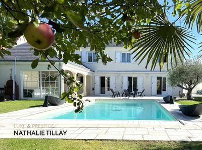 Maison - 183 m² - 6 pièces